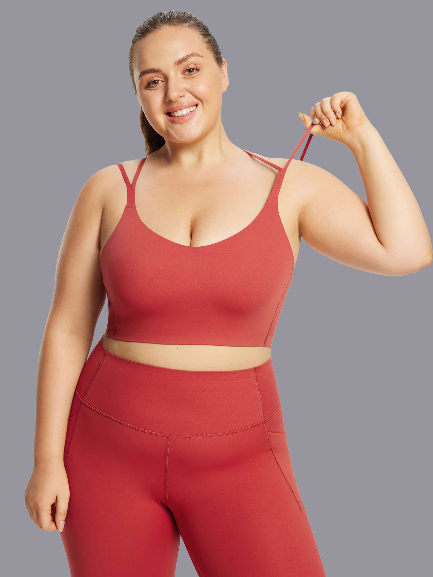Image of Freeleaf Cross-Strap Low-Impact Sports Bra