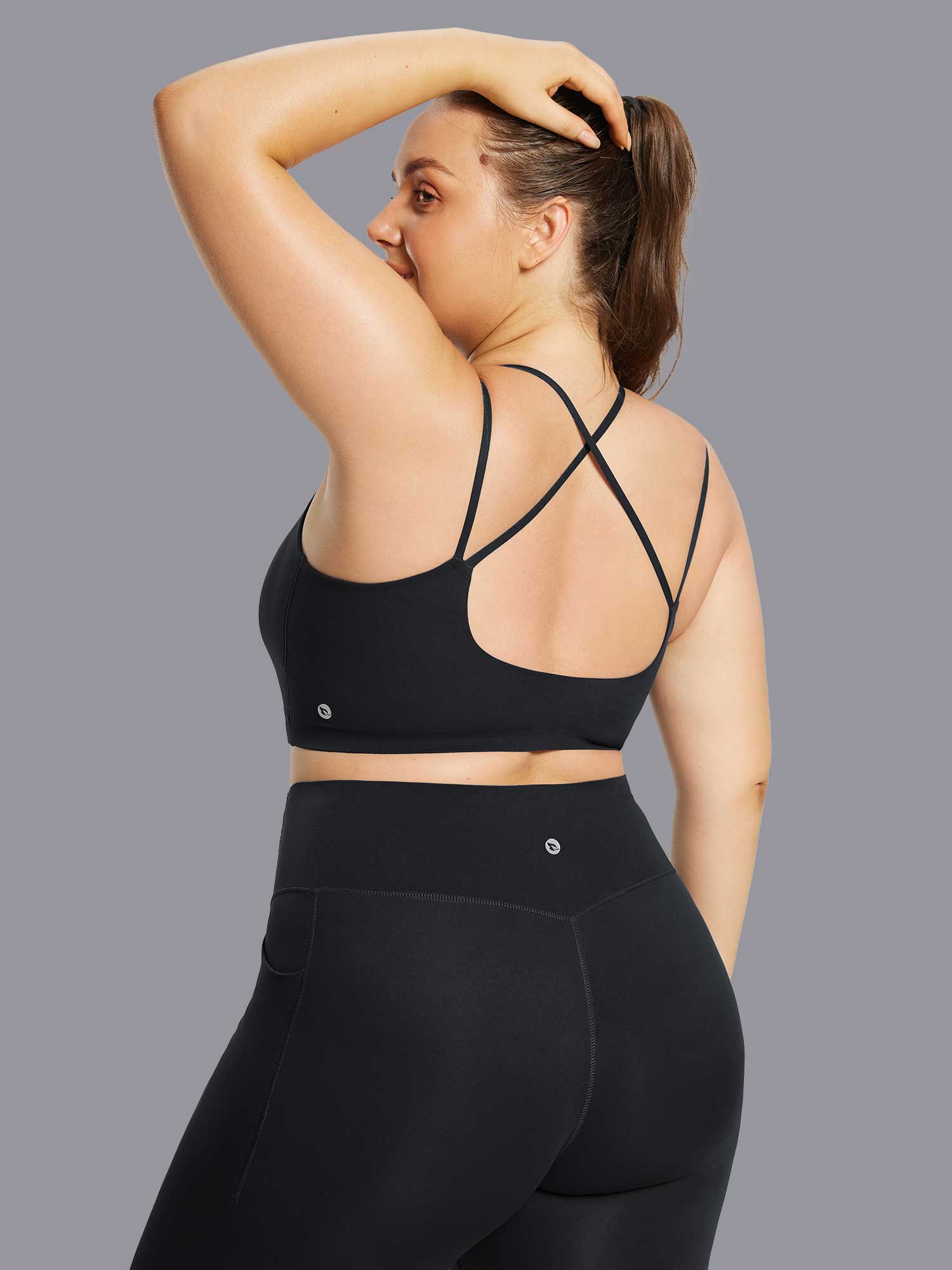 Image of Freeleaf Cross-Strap Low-Impact Sports Bra