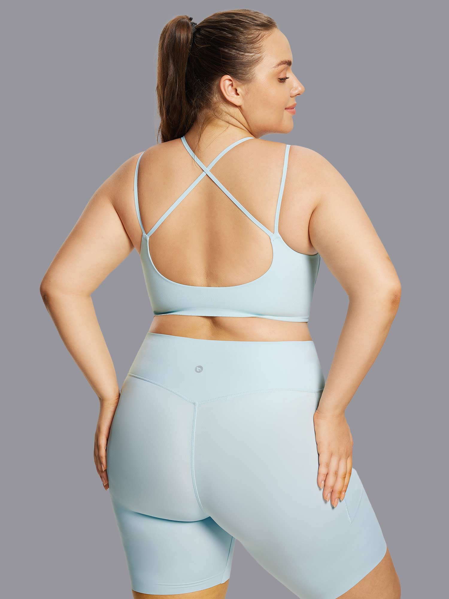 Freeleaf Cross-Strap Low-Impact Sports Bra