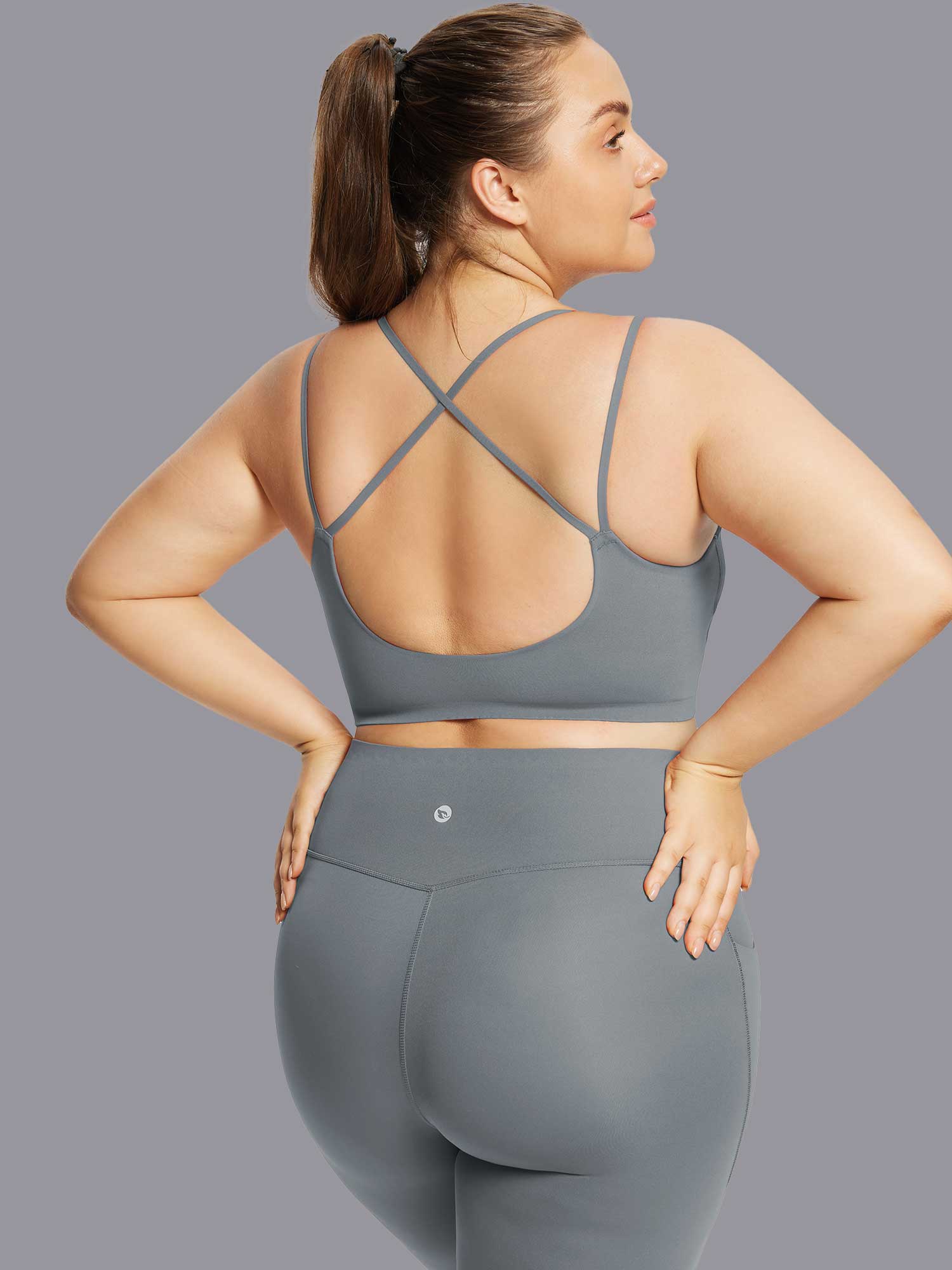 Image of Freeleaf Cross-Strap Low-Impact Sports Bra