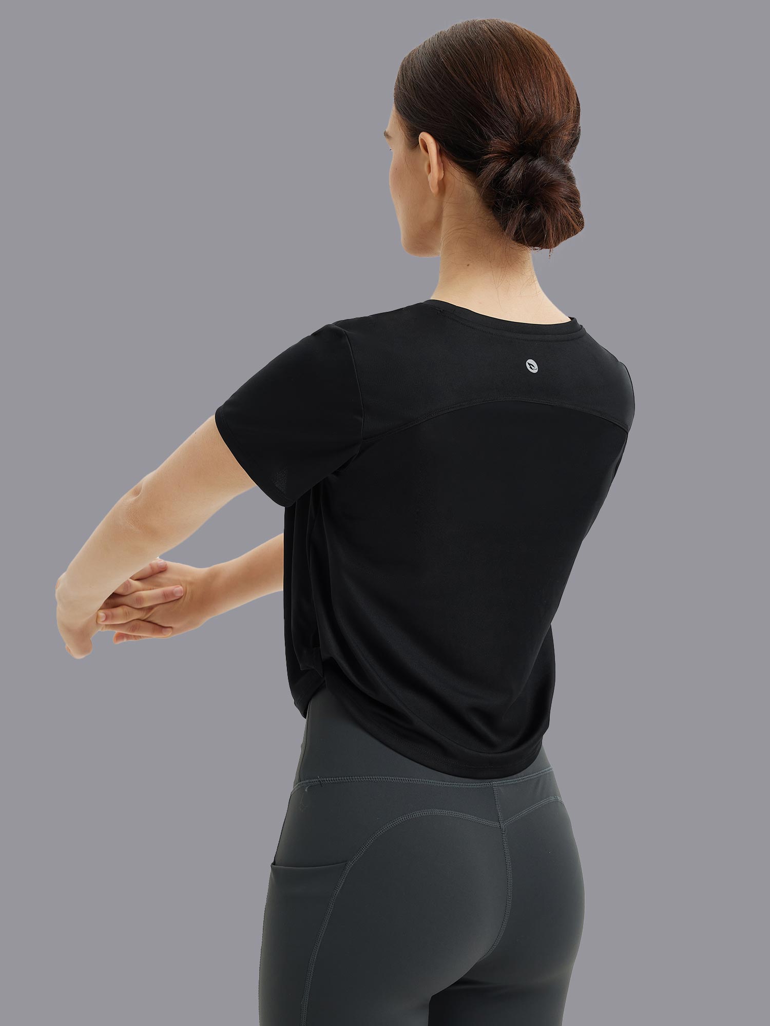 Image of Fresh Horizon UPF 50+ Twist Knot Short Sleeve Tee