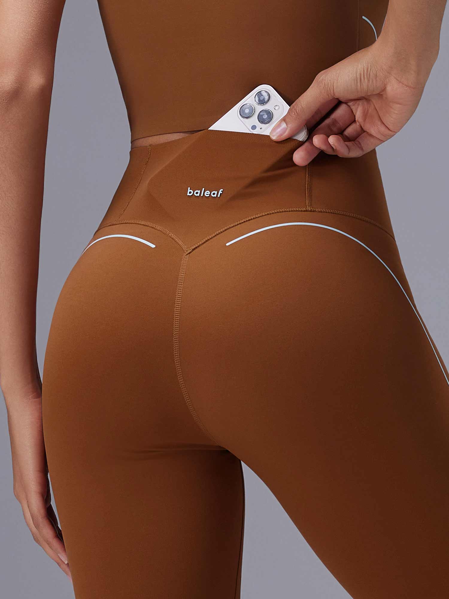 Image of #color_Caramel Café