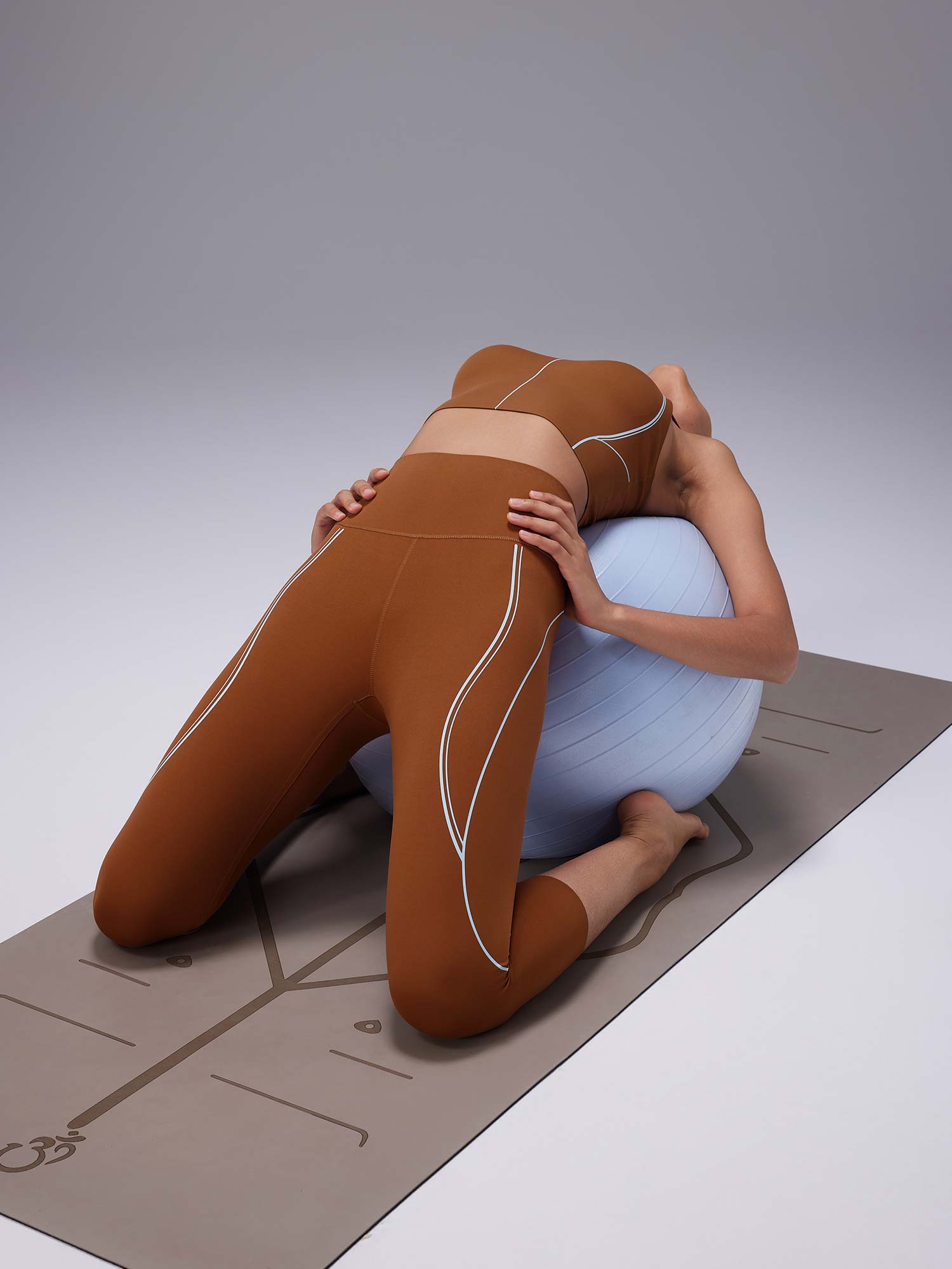 Image of #color_Caramel Café