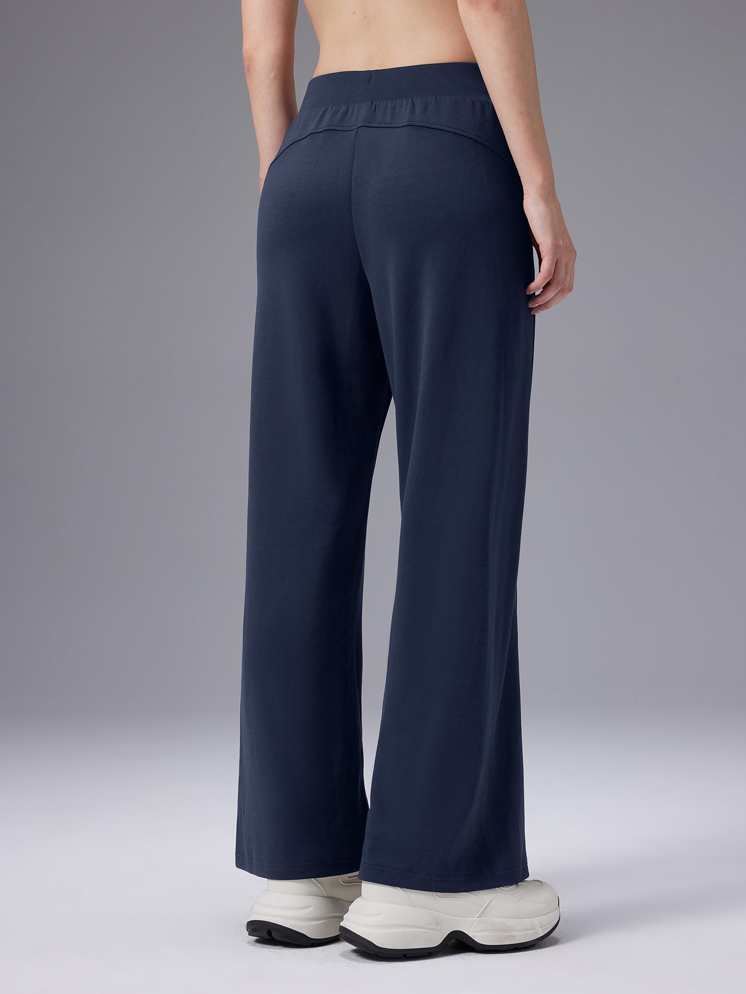 Relaxed Wide-Leg Pants