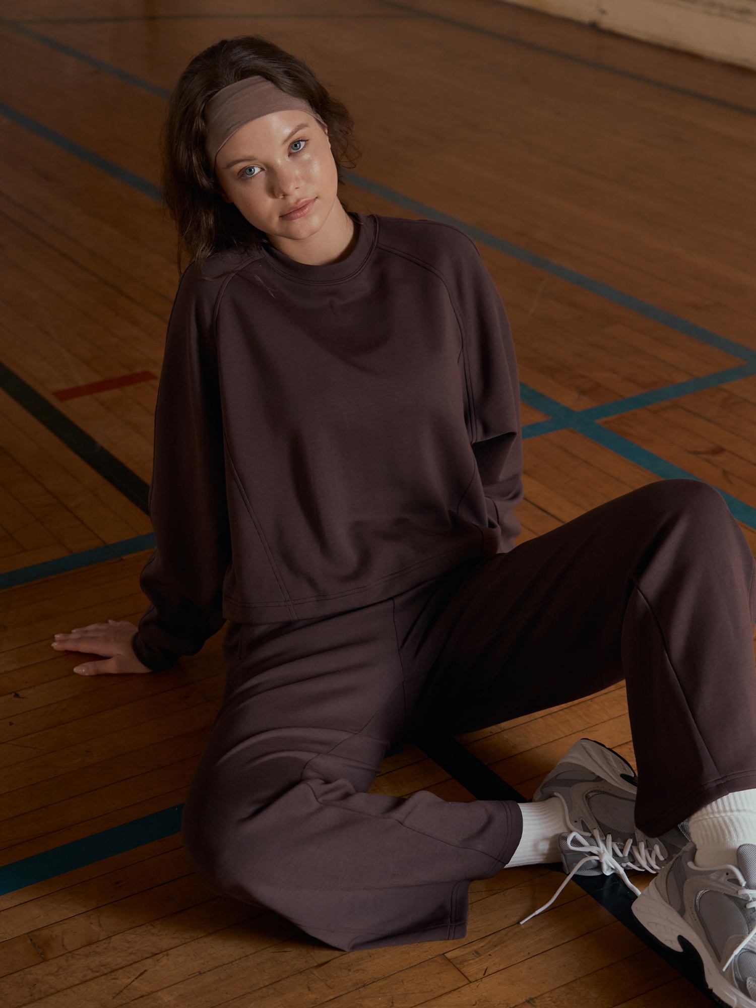 Relaxed Fit Crewneck Sweatshirt
