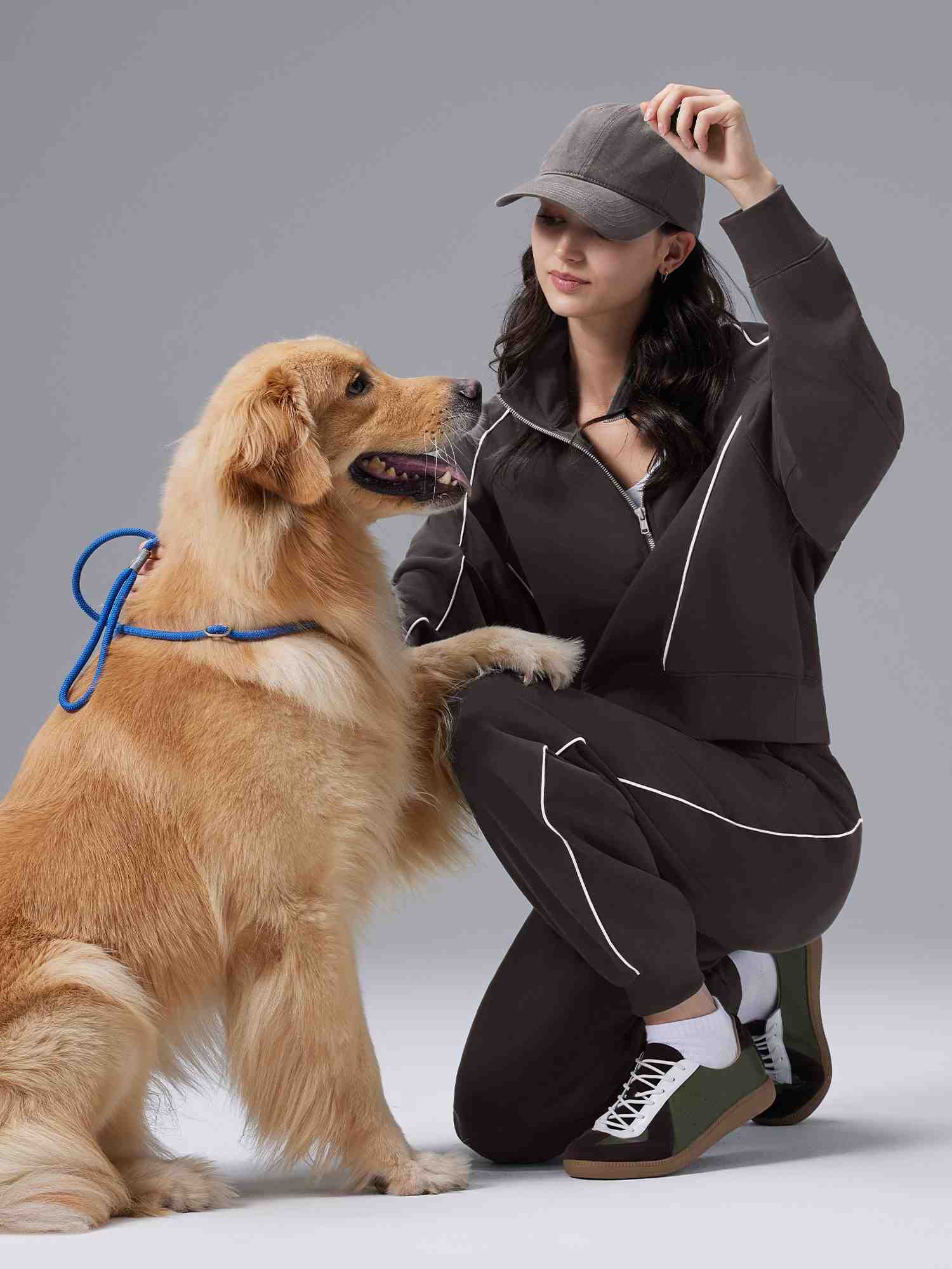 Image of Relaxed Fit Half-Zip Mock Neck Sweatshirt