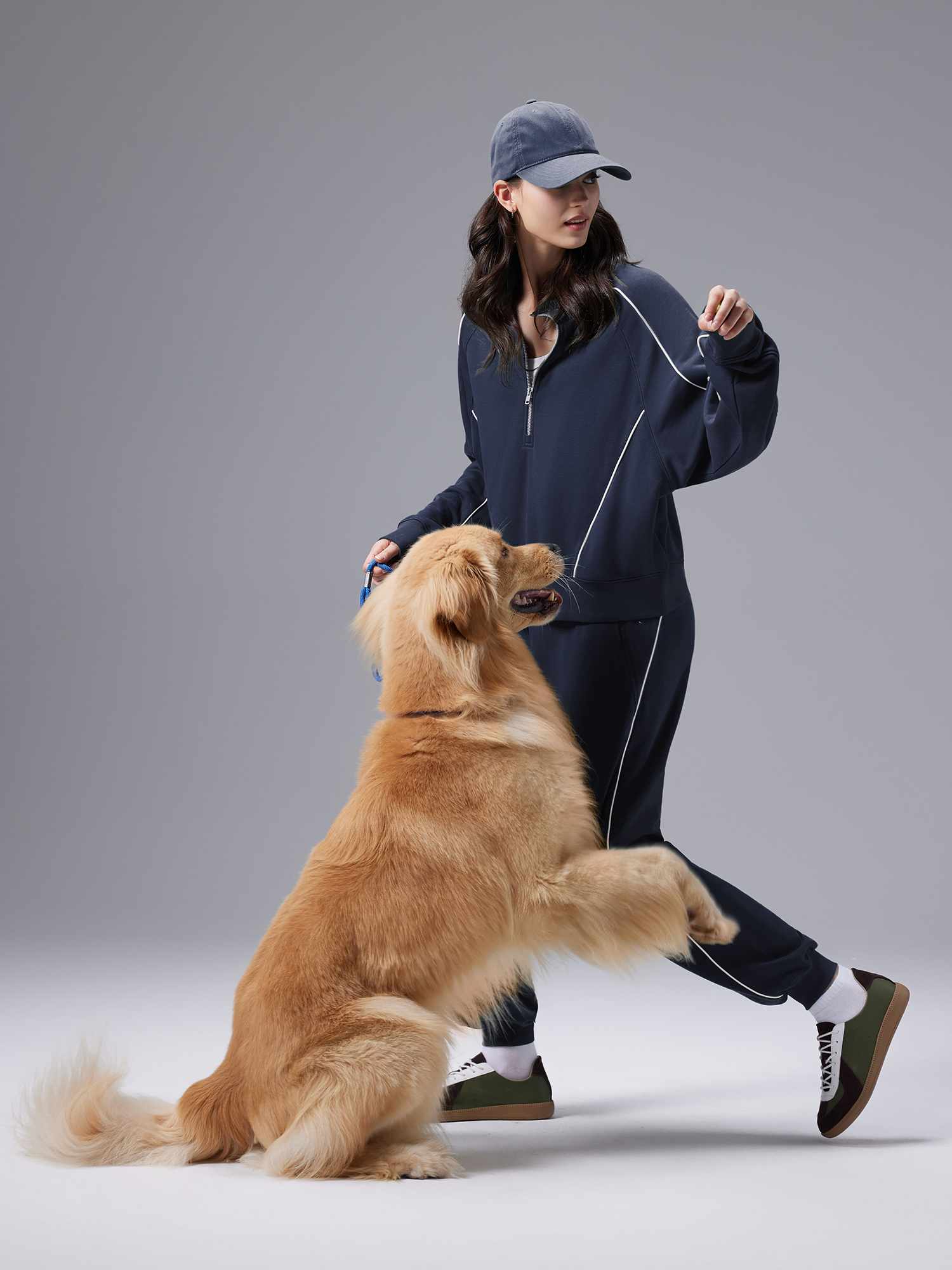 Image of Relaxed Fit Half-Zip Mock Neck Sweatshirt