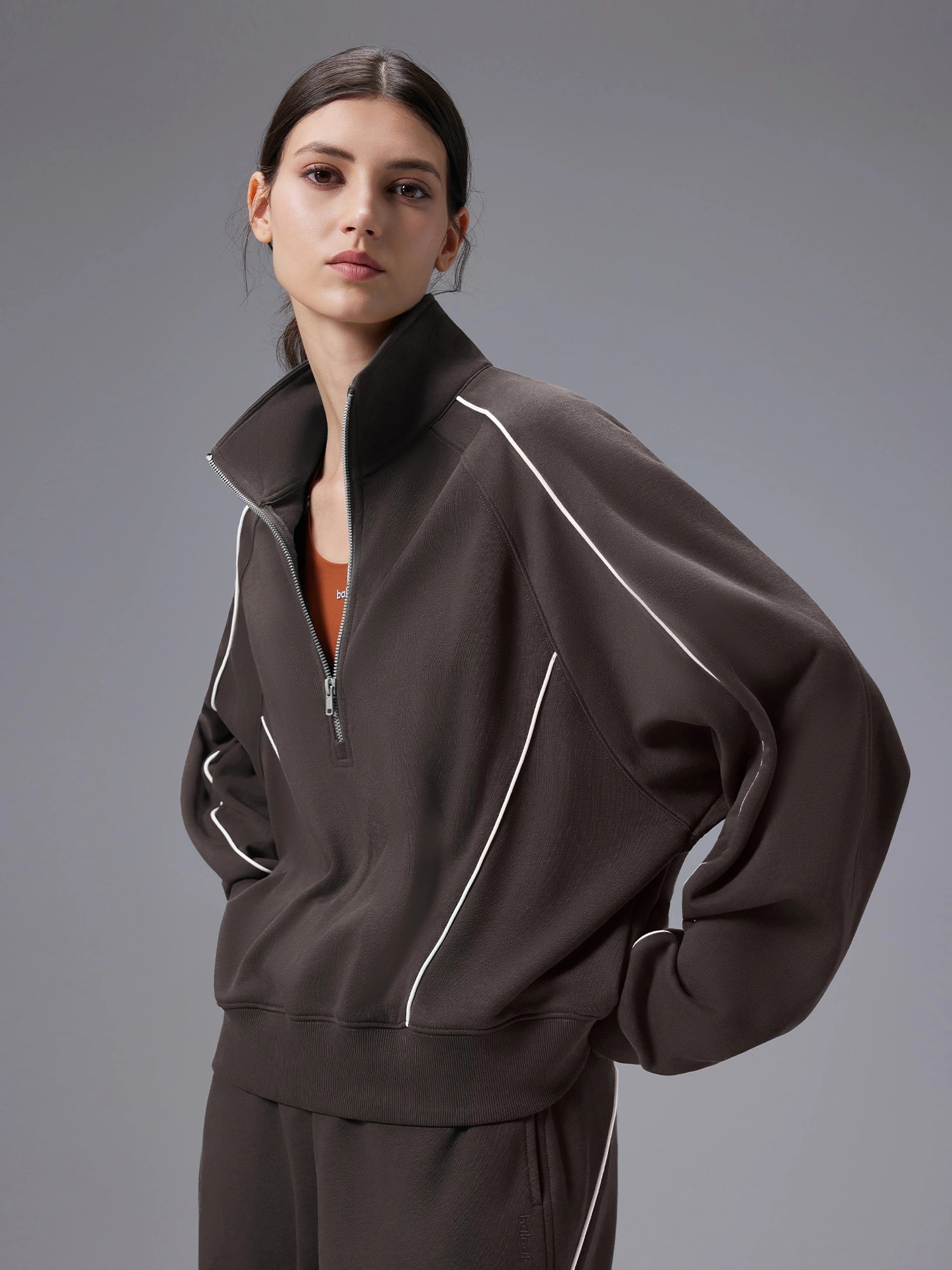 Image of Set: Relaxed Fit Half-Zip Sweatshirt & Elastic-Cuff Pants