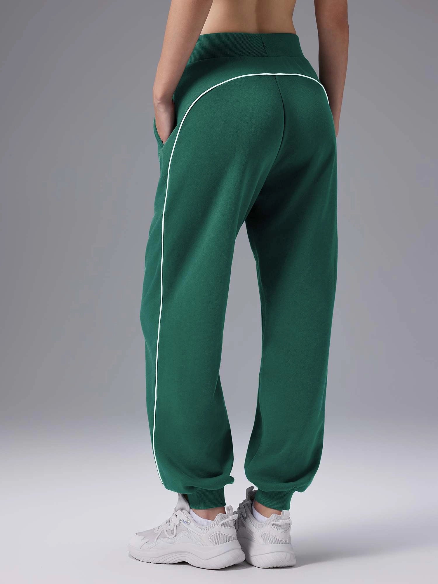 Image of Set: Relaxed Fit Half-Zip Sweatshirt & Elastic-Cuff Pants