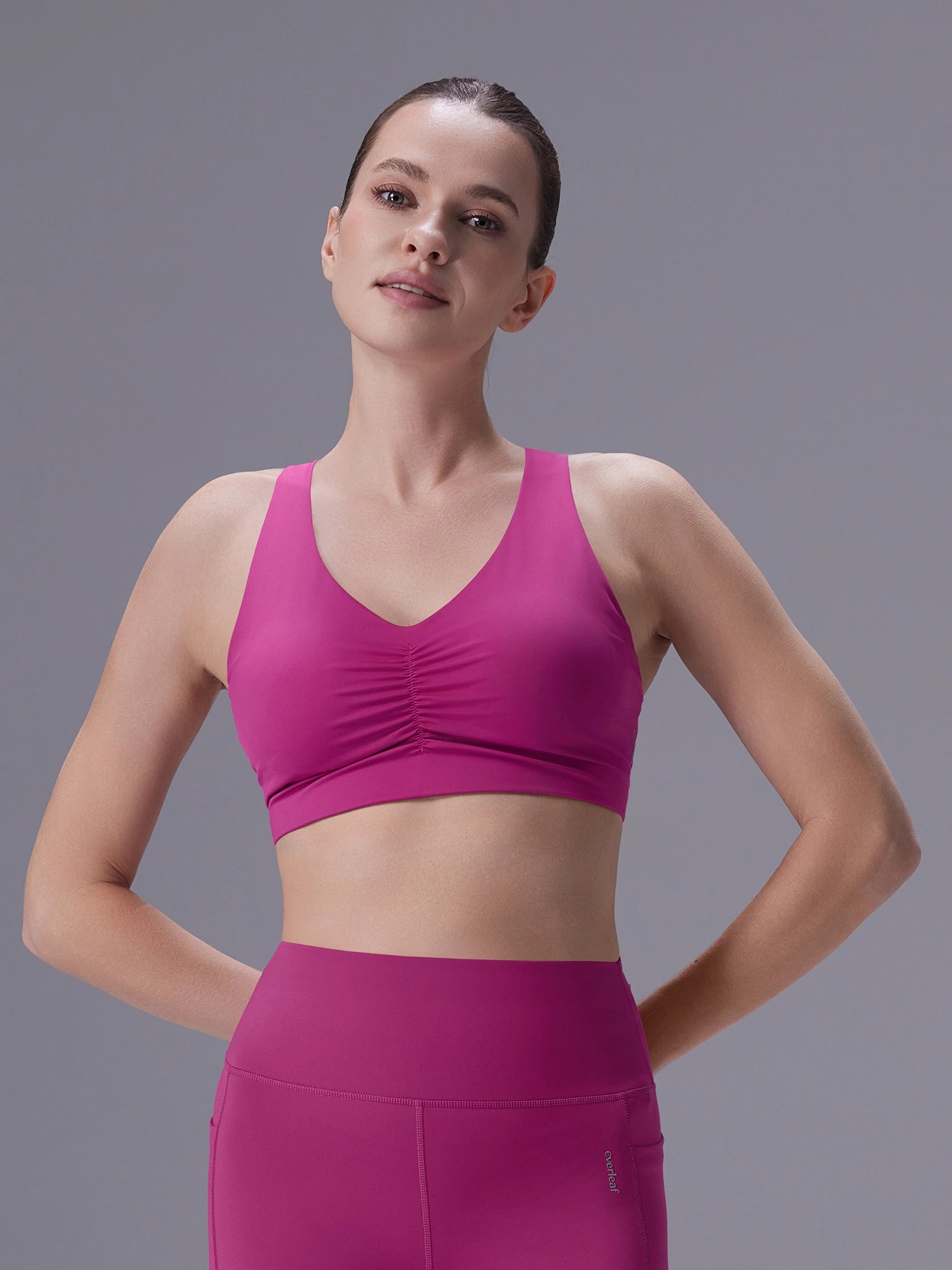 Image of Sweatleaf™ Ruched V-Neck Bra