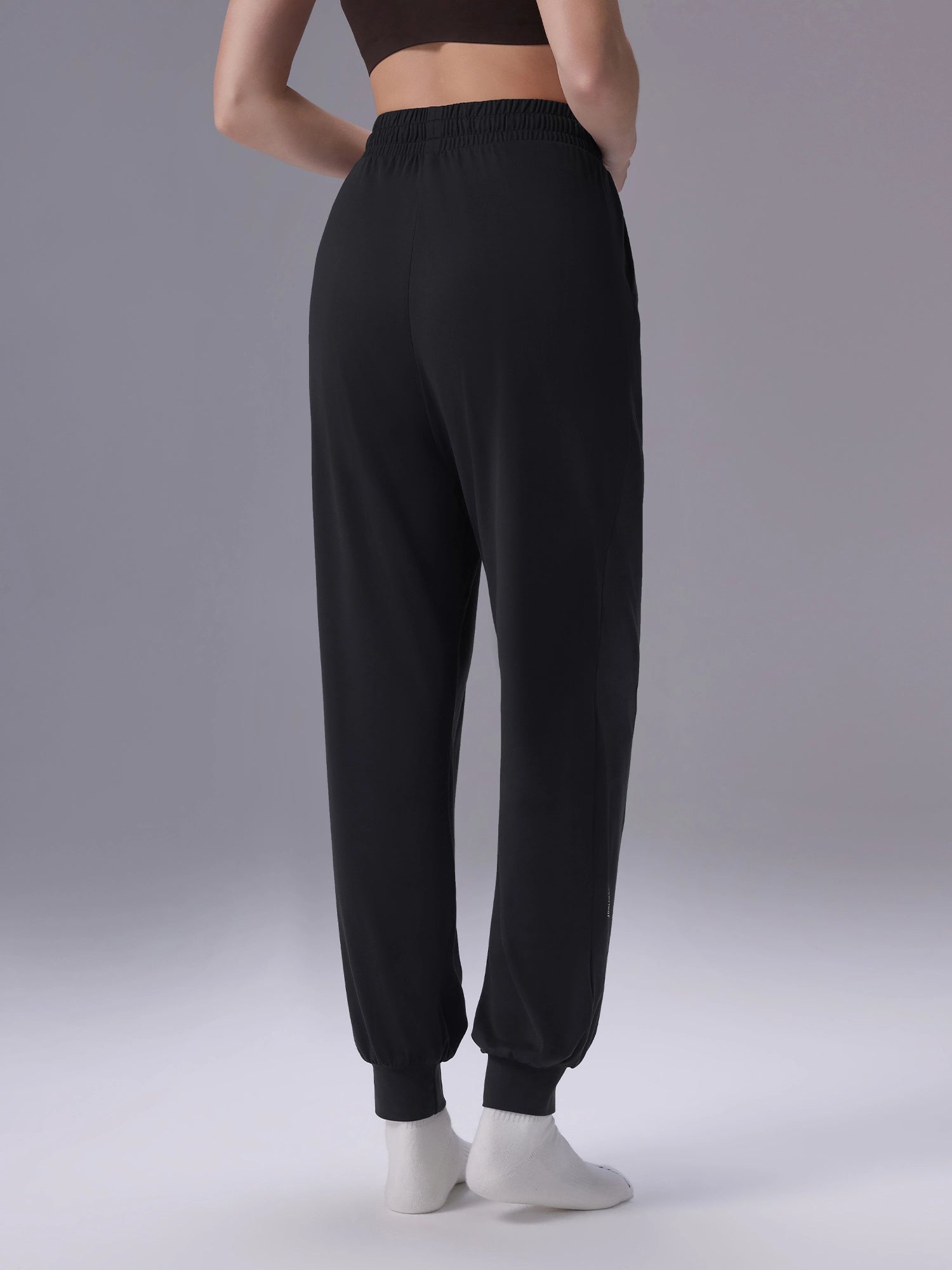 Image of Everleaf High-waist Draped Joggers Ebony Black